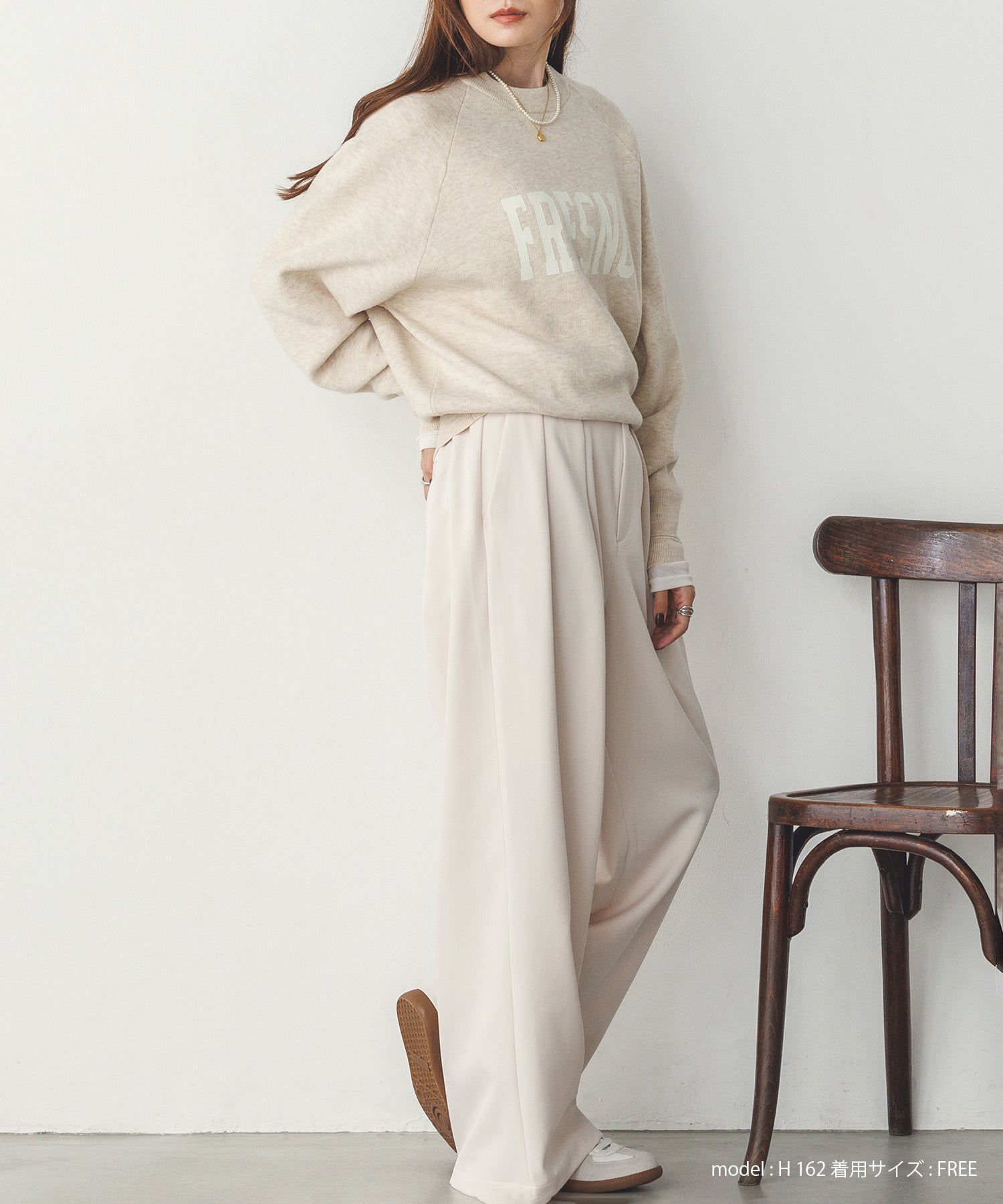 【WEB限定/別注】【新色追加】ソフトタッチ ロゴニット