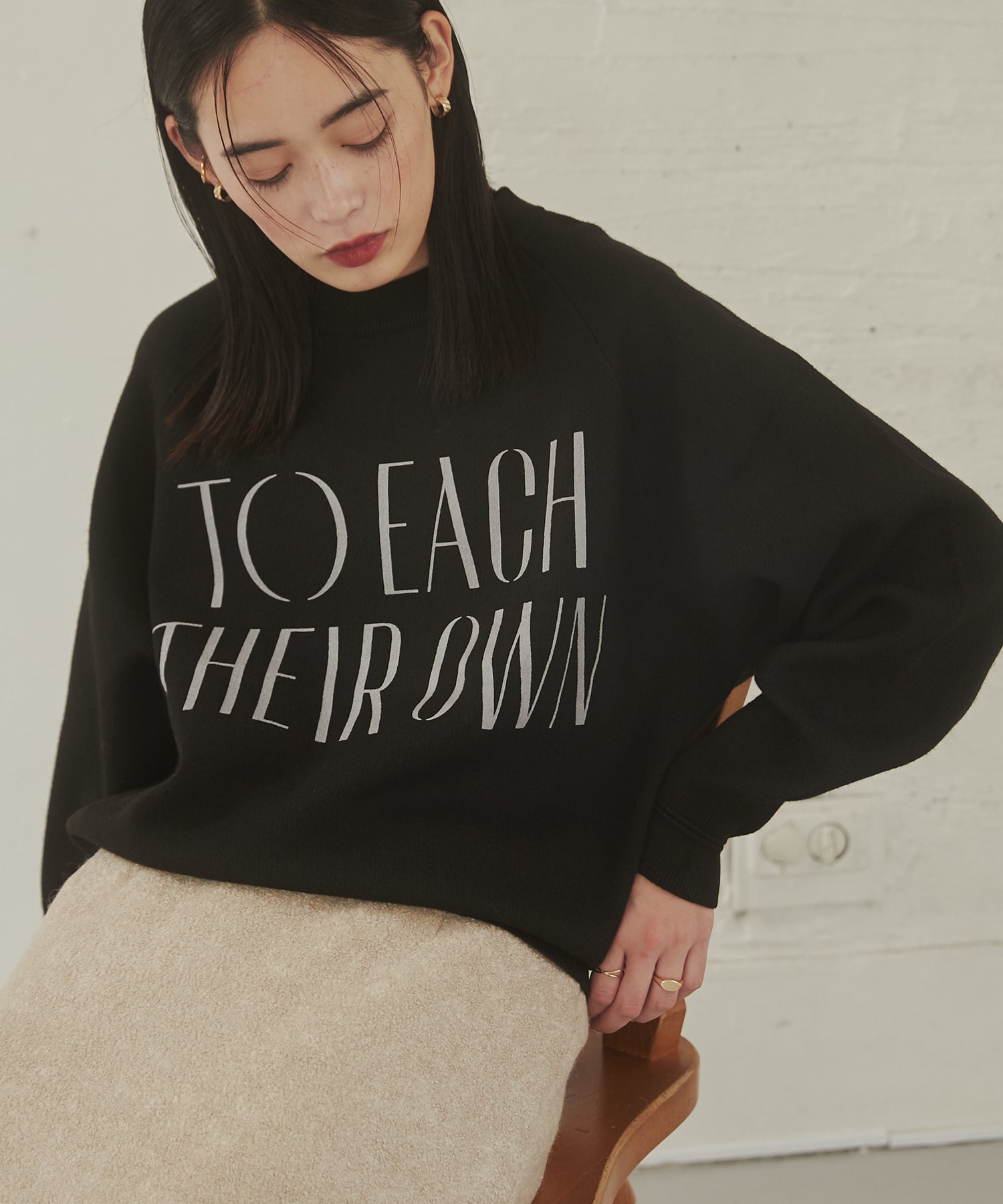 【WEB限定/別注】【新色追加】ソフトタッチ ロゴニット