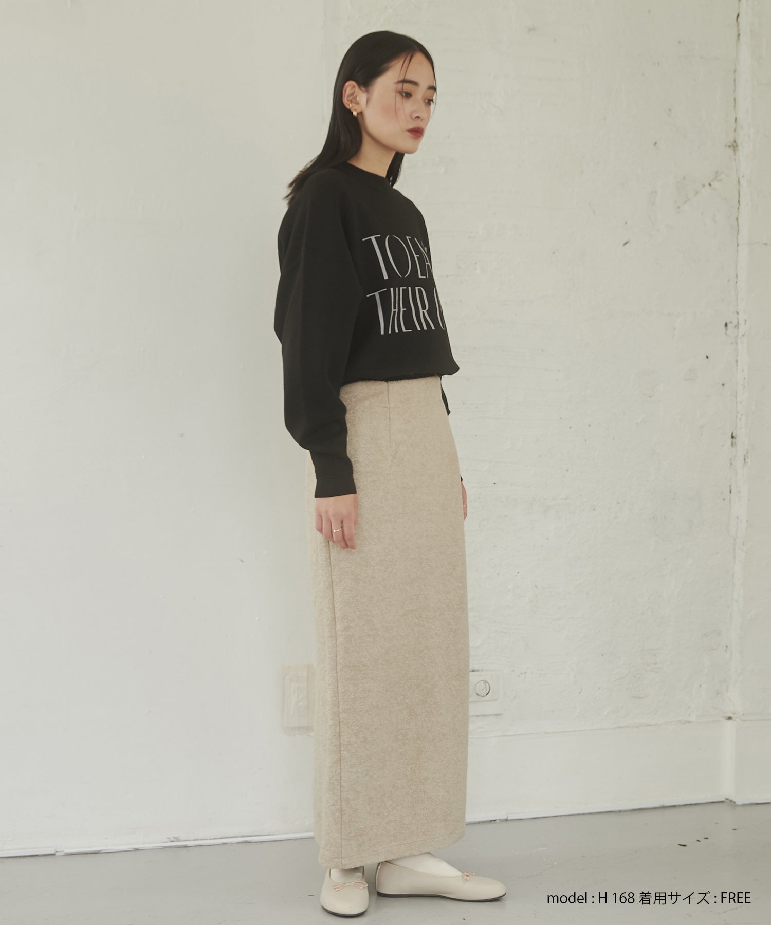 【WEB限定/別注】【新色追加】ソフトタッチ ロゴニット