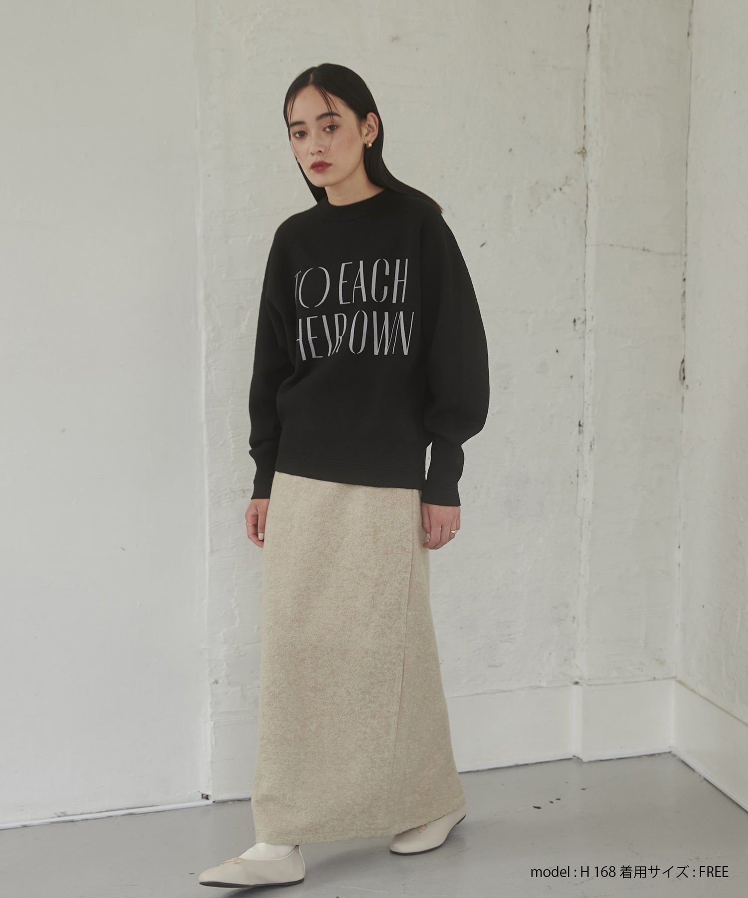 【WEB限定/別注】【新色追加】ソフトタッチ ロゴニット