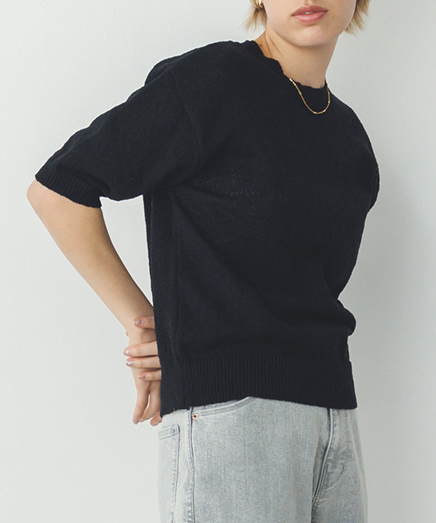 HALF SLEEVE SUMMER KNIT