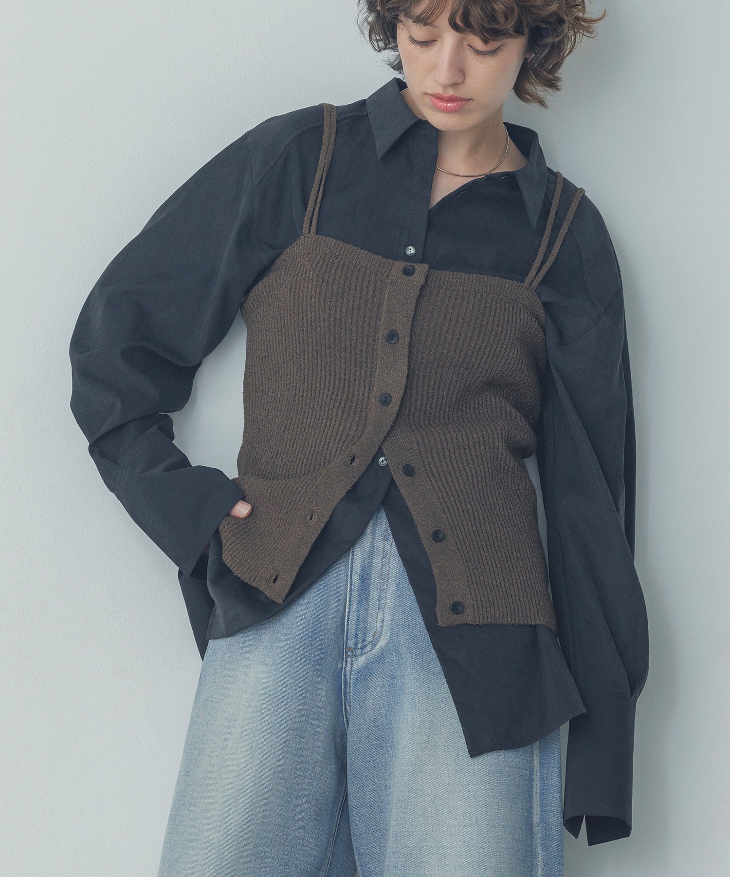 リブニットビスチェ