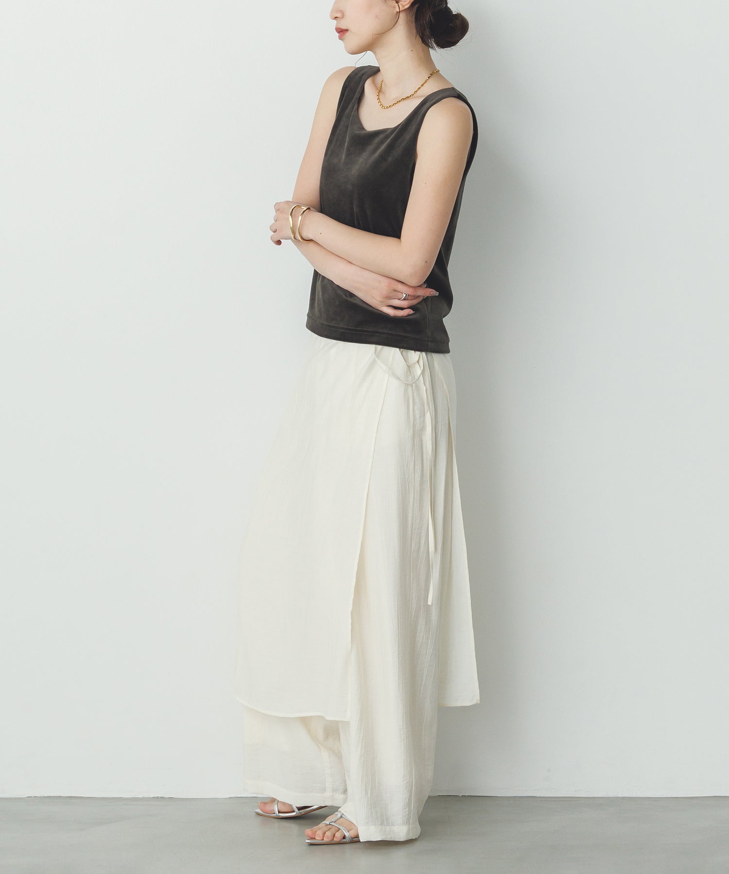 VELOR 2WAY SQUARE TANK TOP