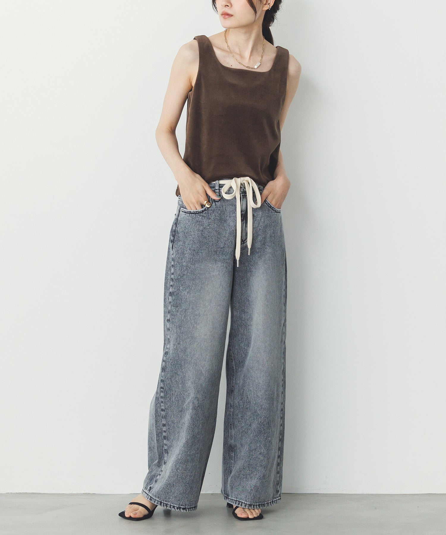 VELOR 2WAY SQUARE TANK TOP
