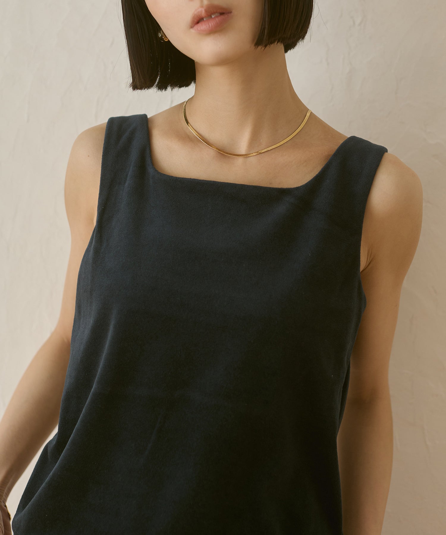 VELOR 2WAY SQUARE TANK TOP