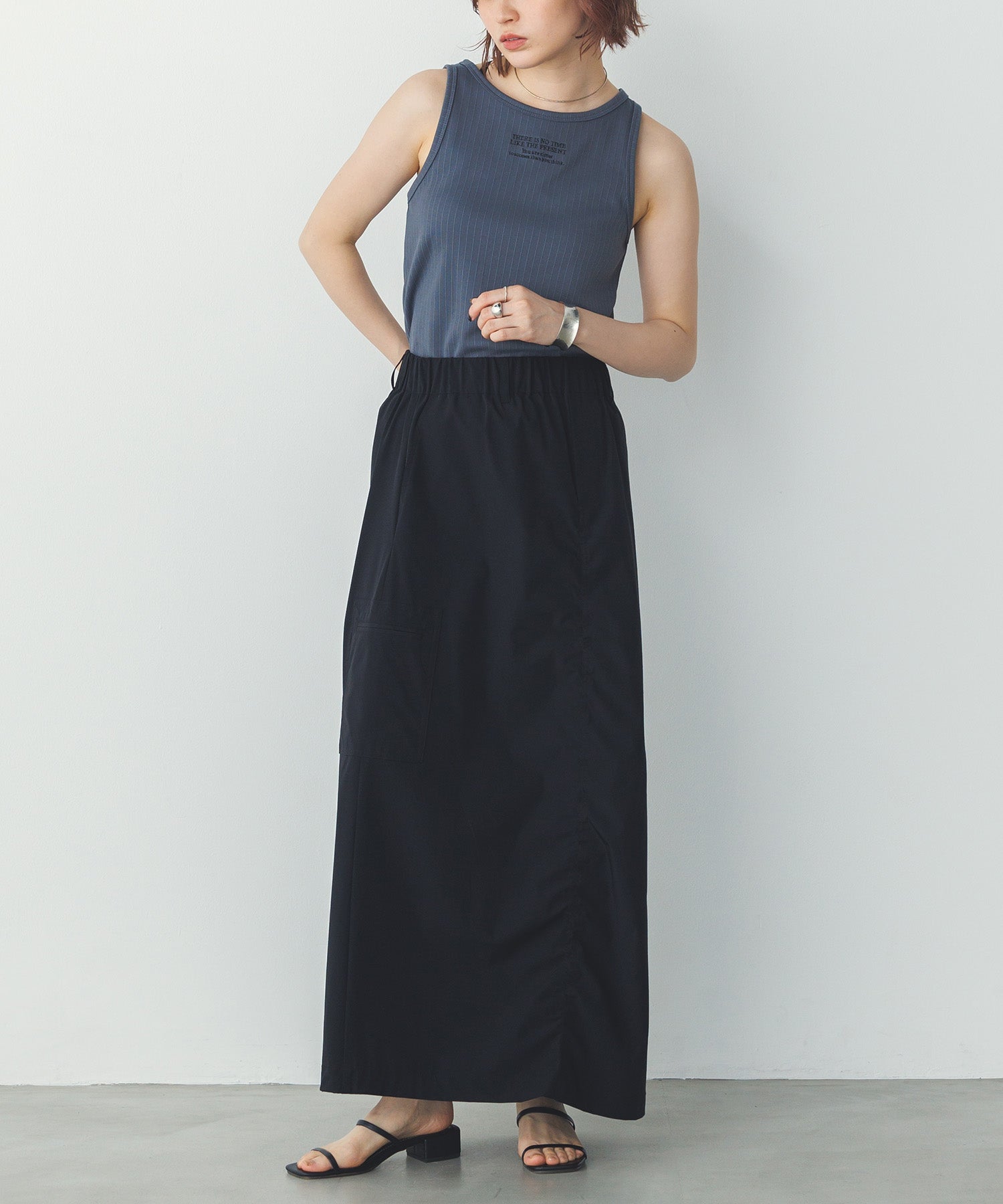 LOGO EMBROIDERY TANK TOP