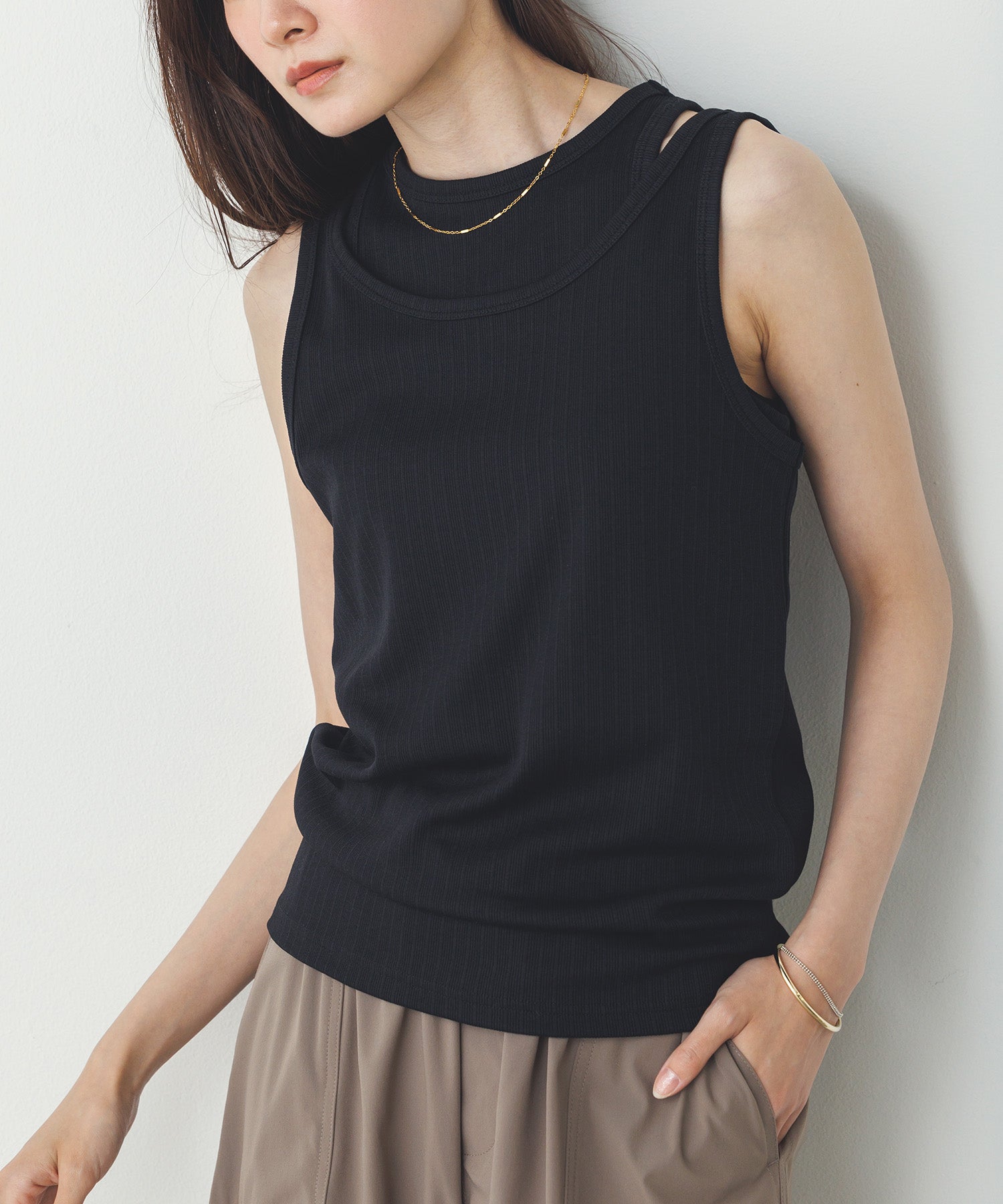 2枚重ね リブタンクトップ