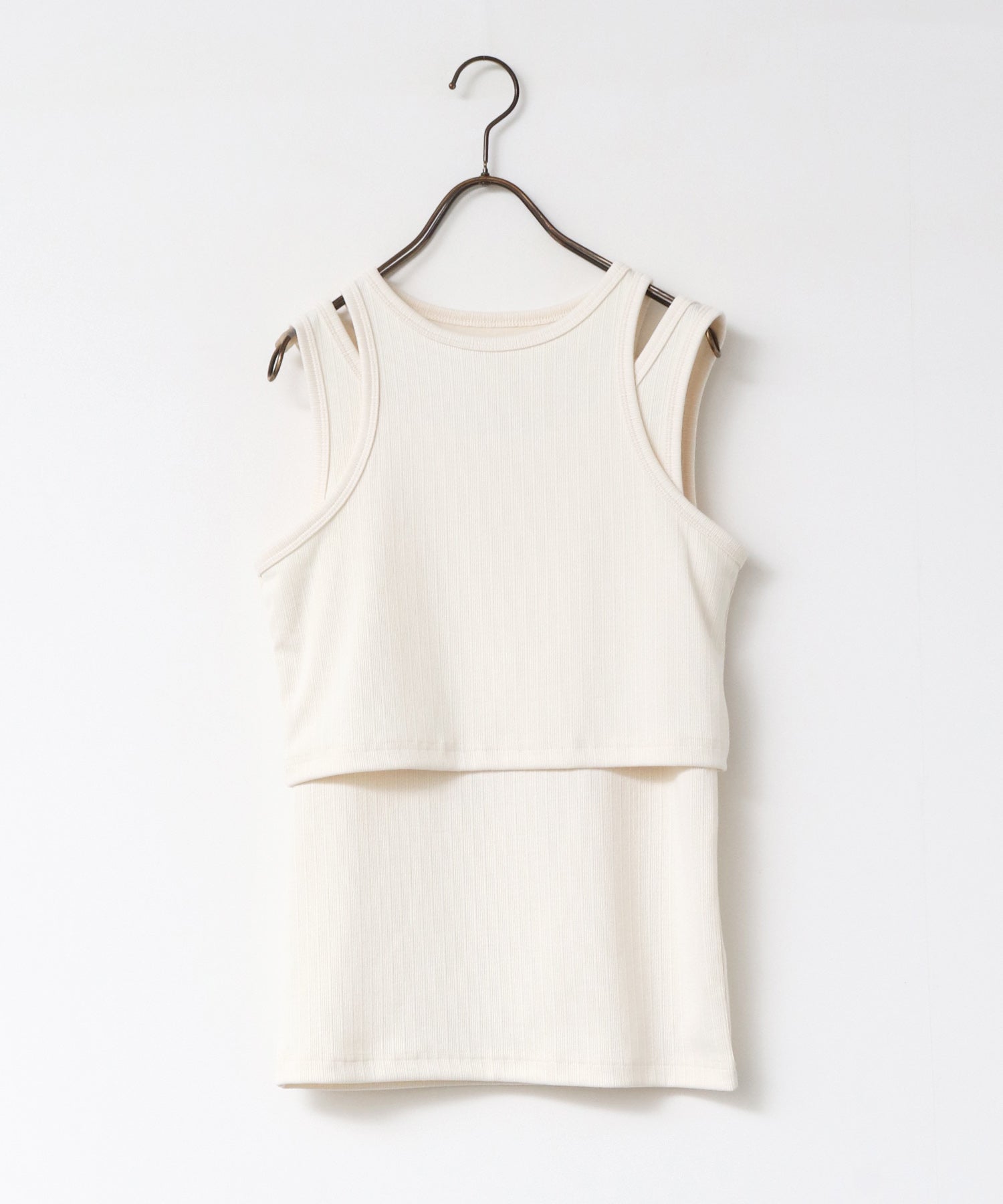 2枚重ね リブタンクトップ