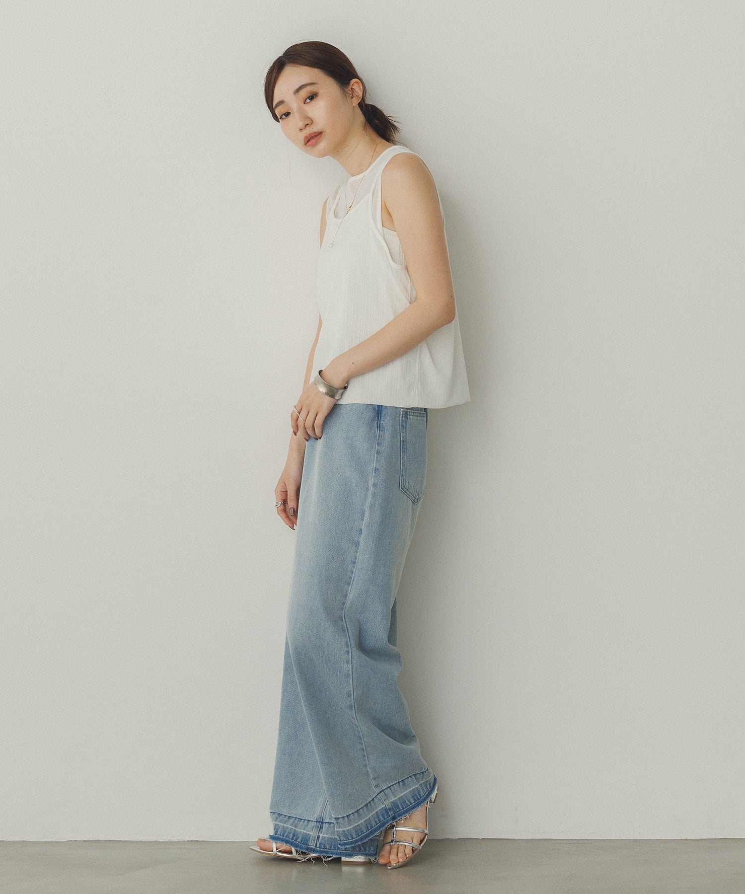 ランダムリブ シアータンクトップ