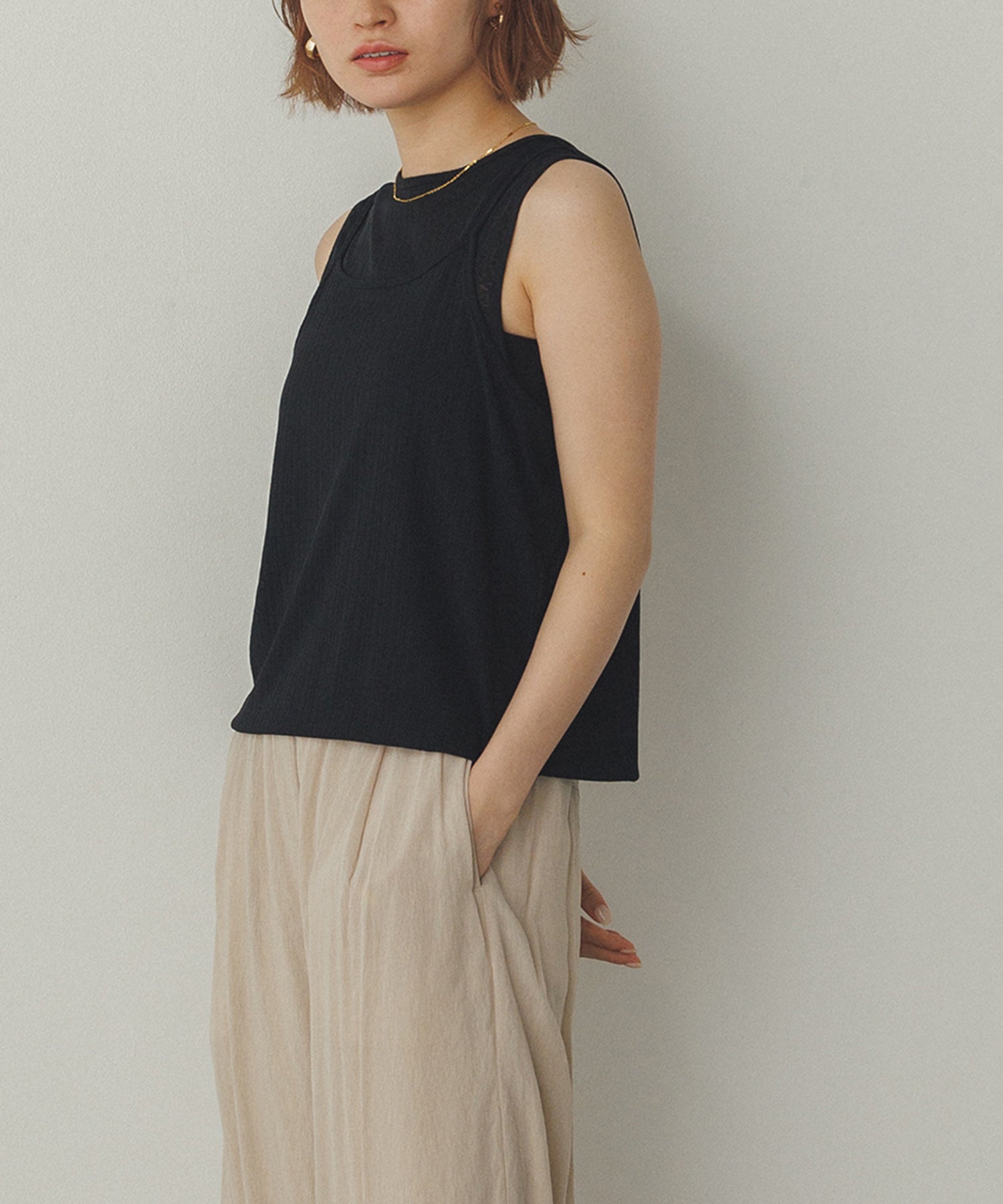 ランダムリブ シアータンクトップ