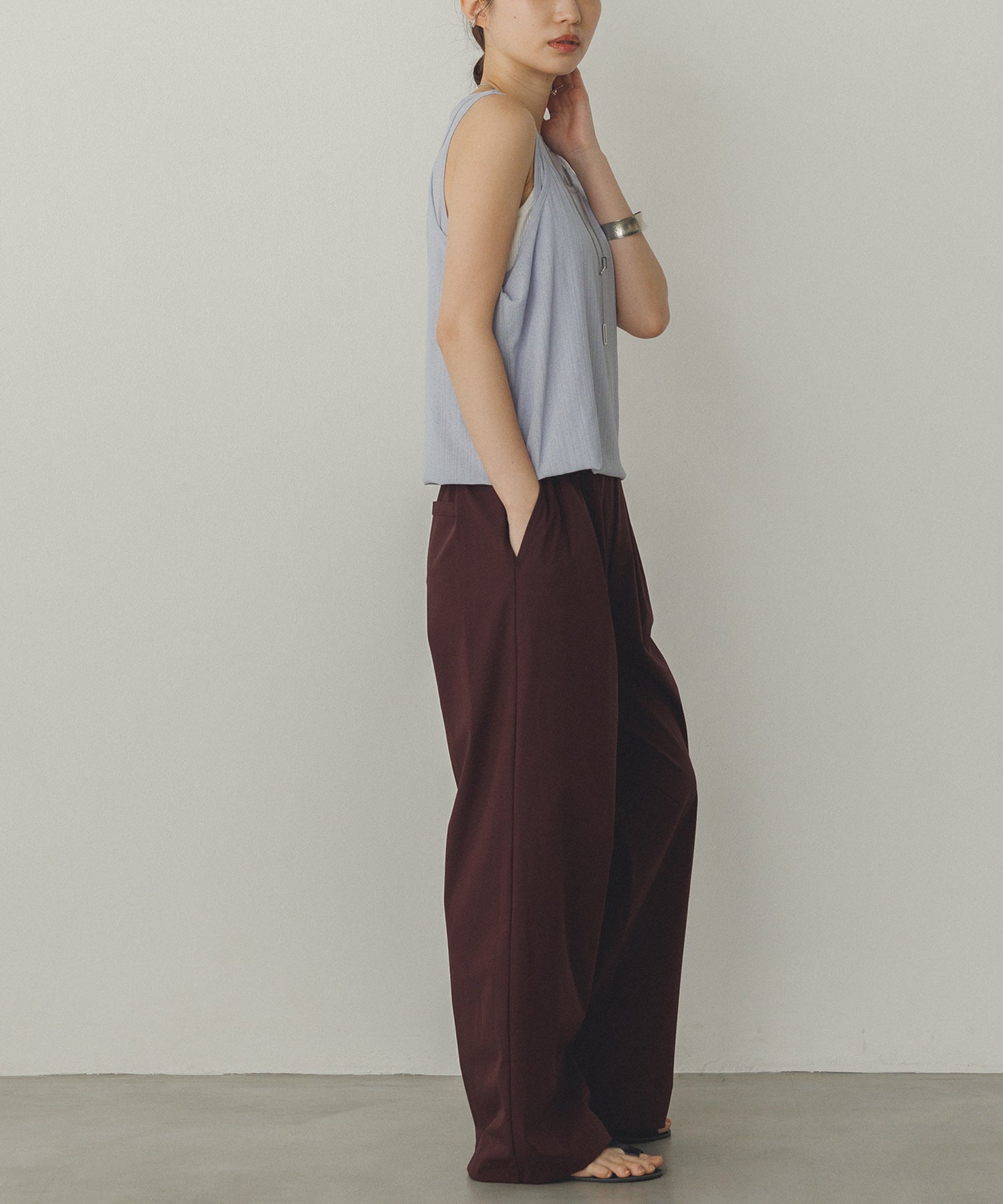 ランダムリブ シアータンクトップ