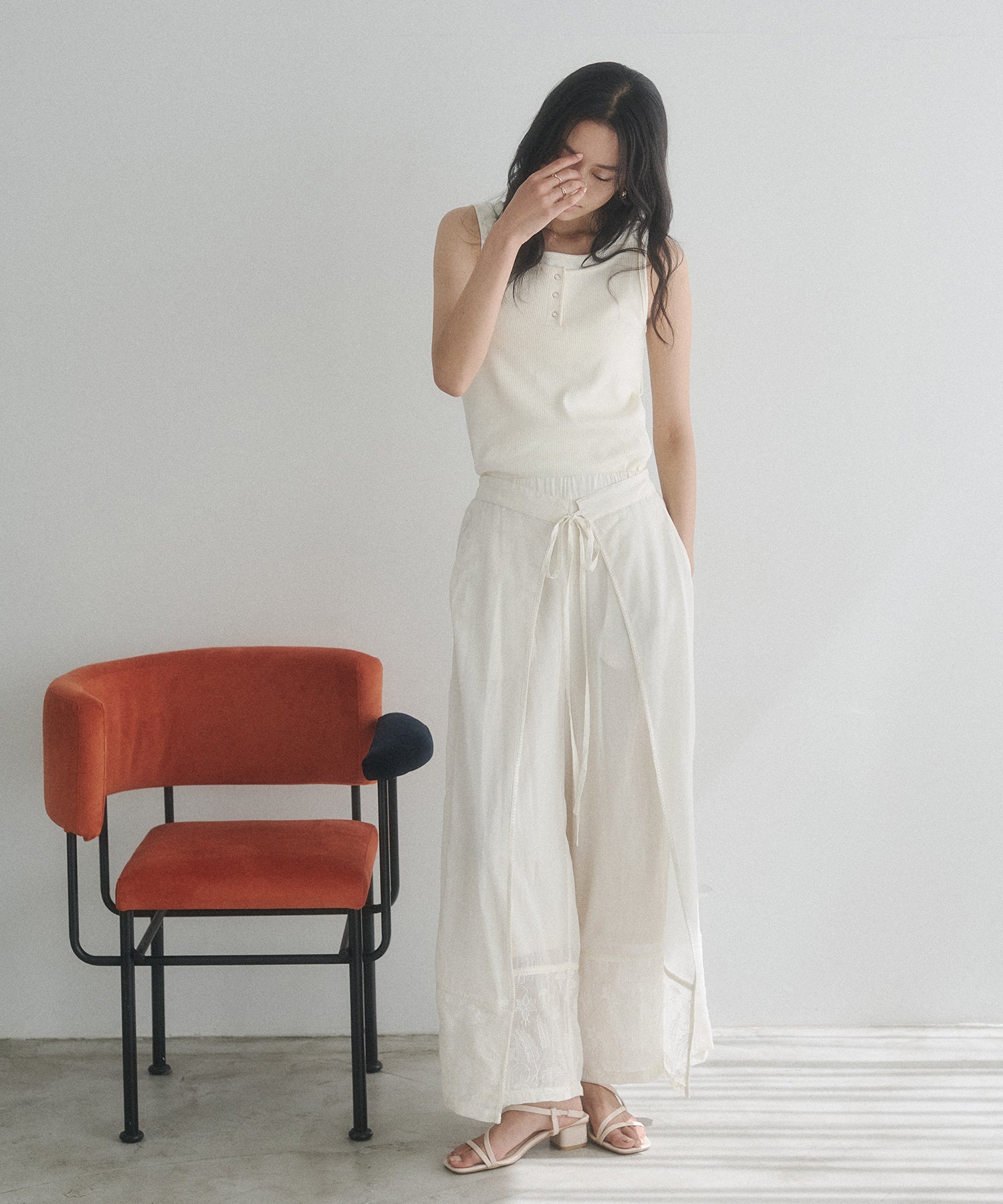 LAYERED RIBBED TANK TOP