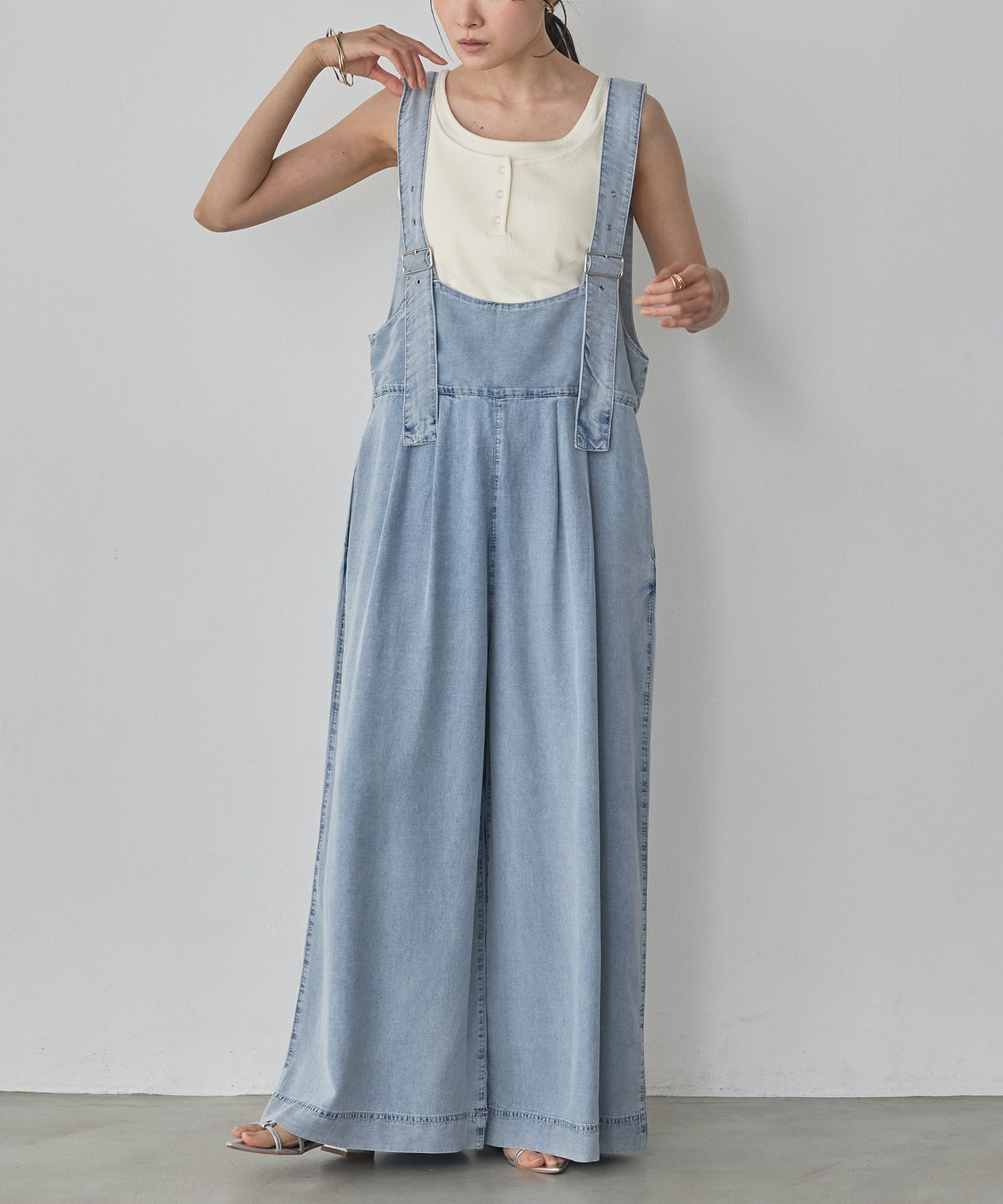 LAYERED RIBBED TANK TOP
