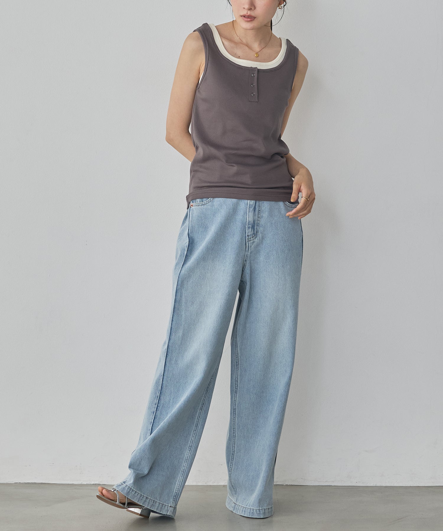 LAYERED RIBBED TANK TOP