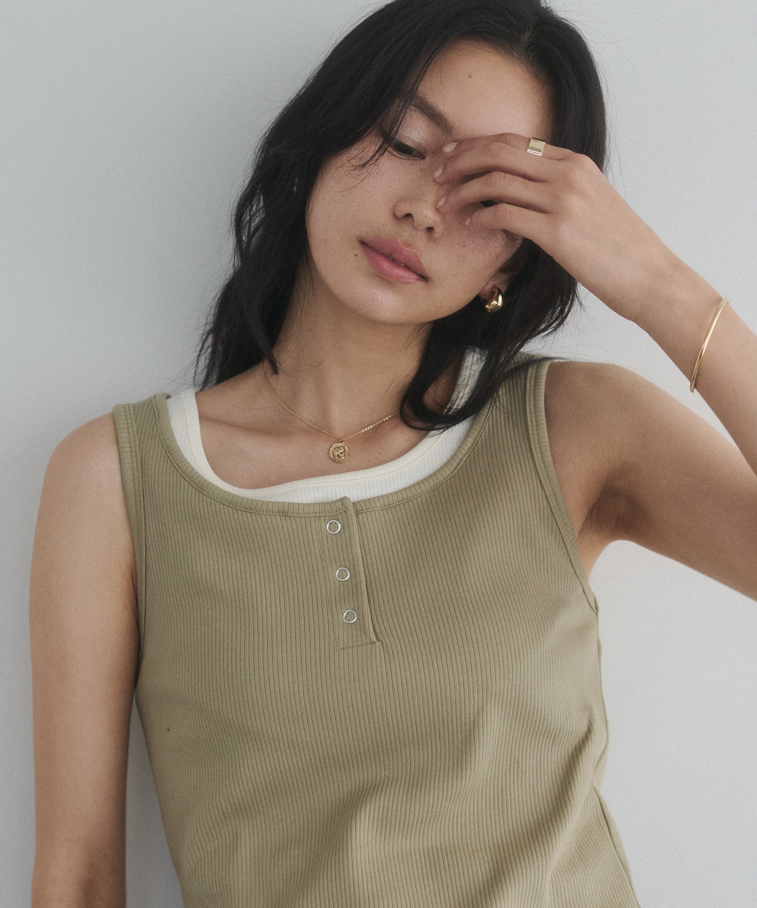 LAYERED RIBBED TANK TOP
