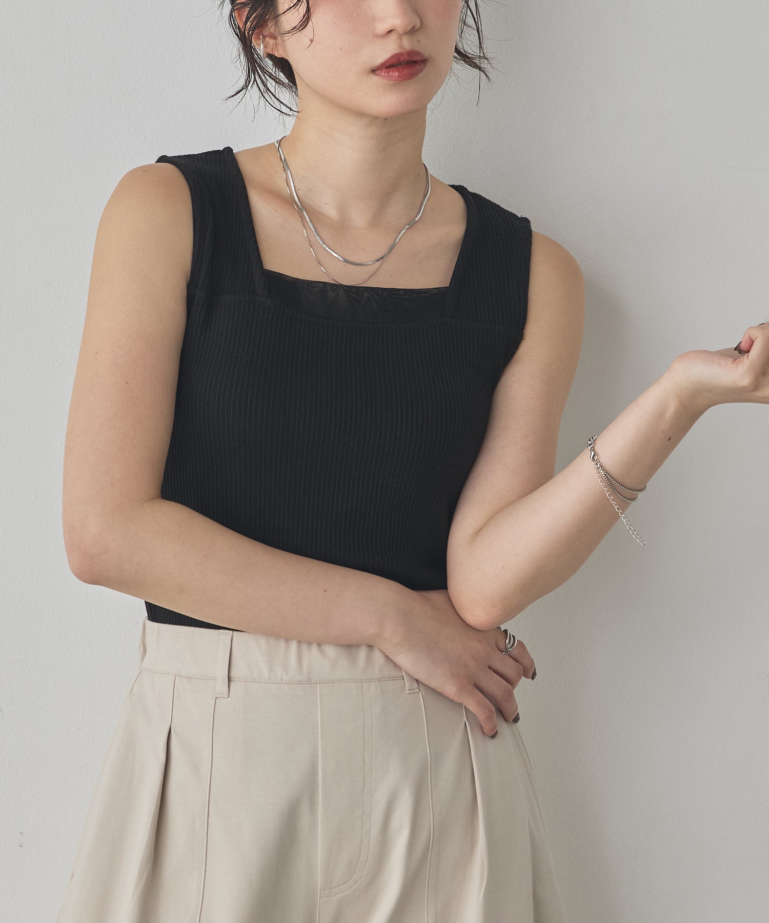 RANDOM RIB TULLE TANK TOP