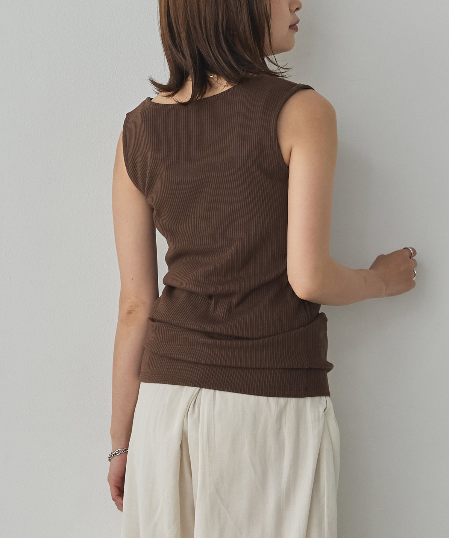 RANDOM RIB TULLE TANK TOP