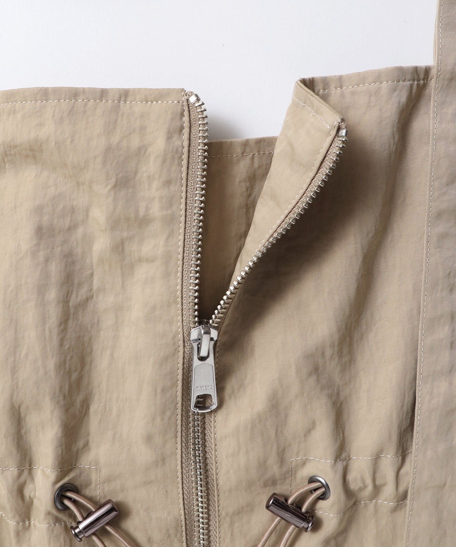 フロントジップ ウエストギャザー サロペット