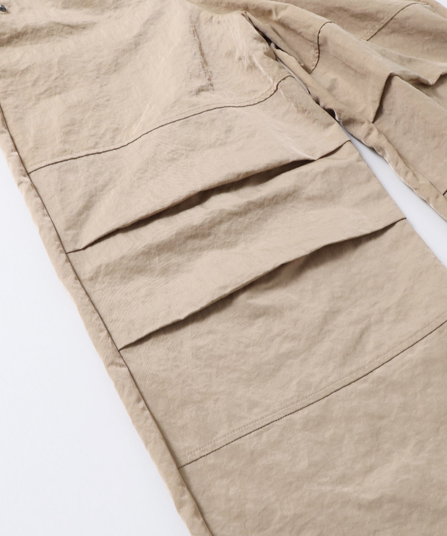 フロントジップ ウエストギャザー サロペット