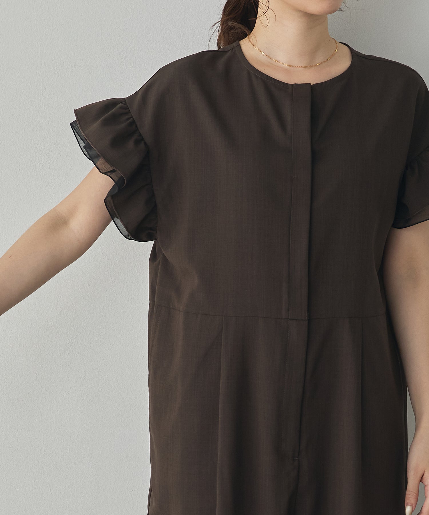 LINEN-LIKE RUFFLE-SLEEVE JUMPSUIT