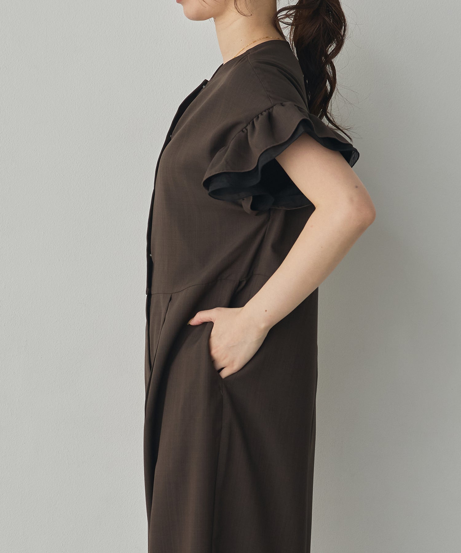 LINEN-LIKE RUFFLE-SLEEVE JUMPSUIT