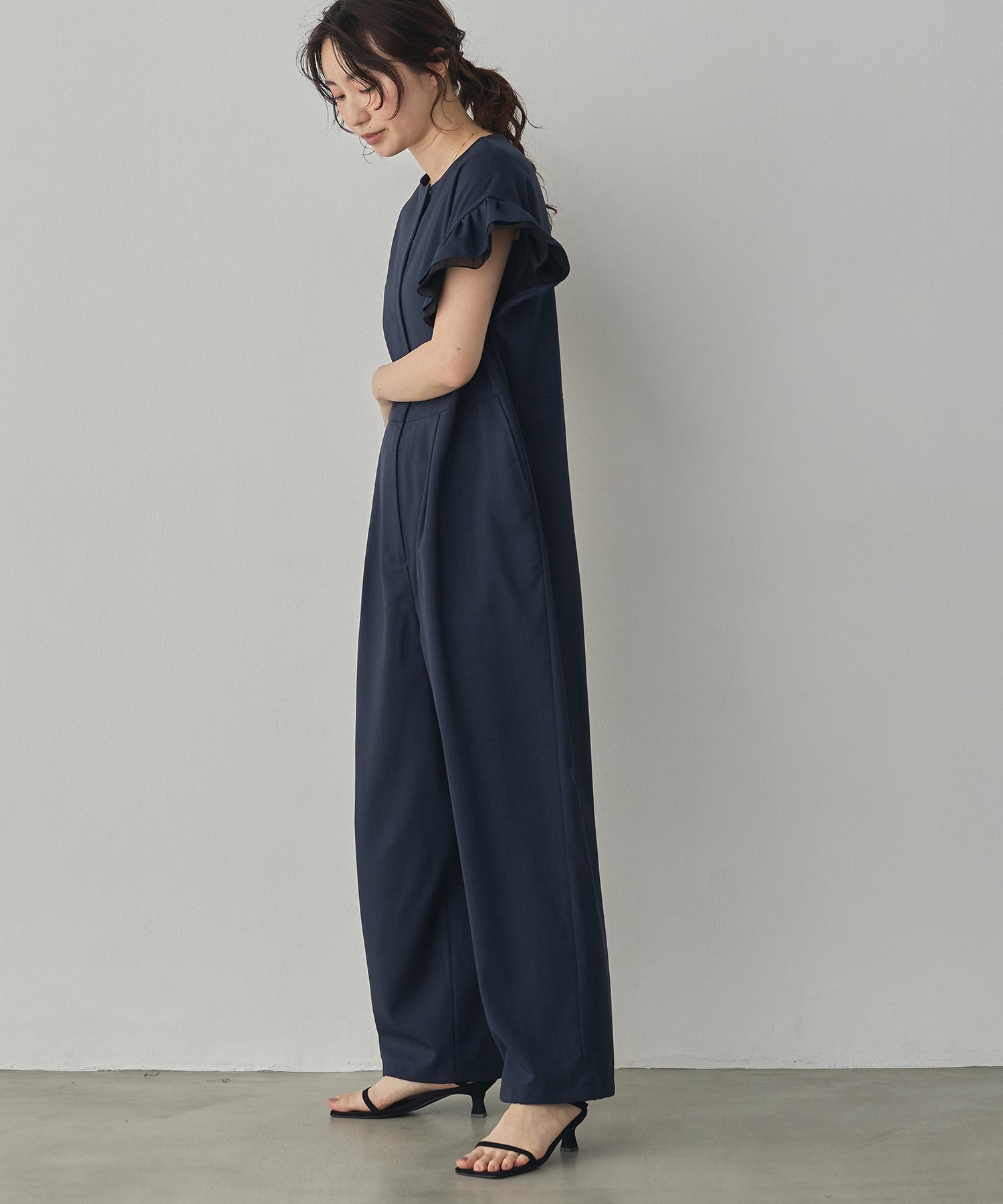 LINEN-LIKE RUFFLE-SLEEVE JUMPSUIT