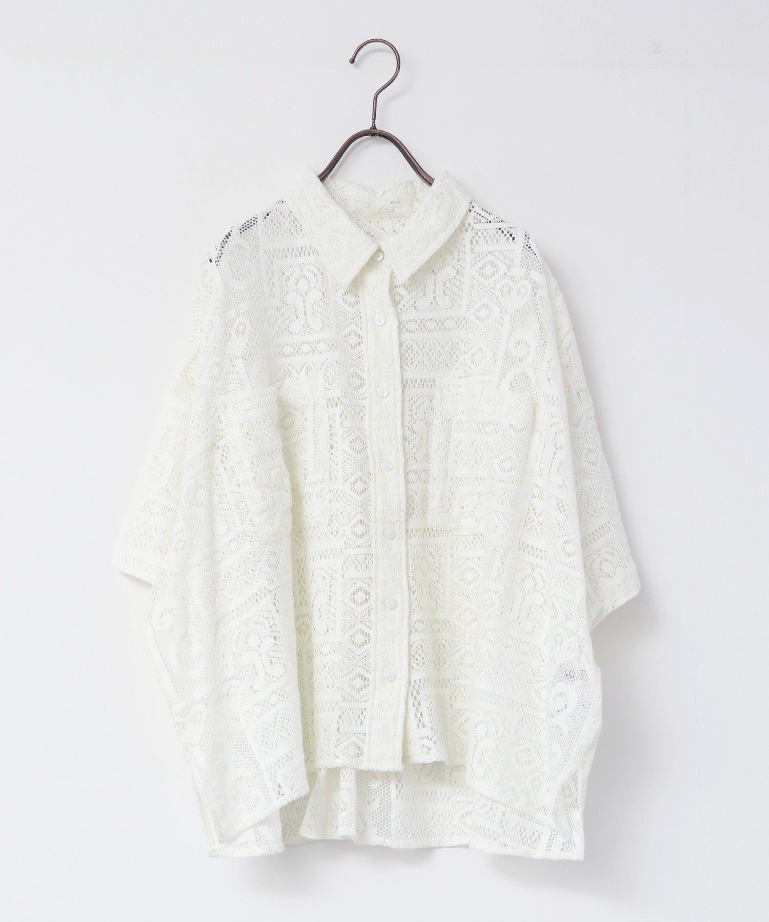 LACE SHORT-SLEEVE SHIRT