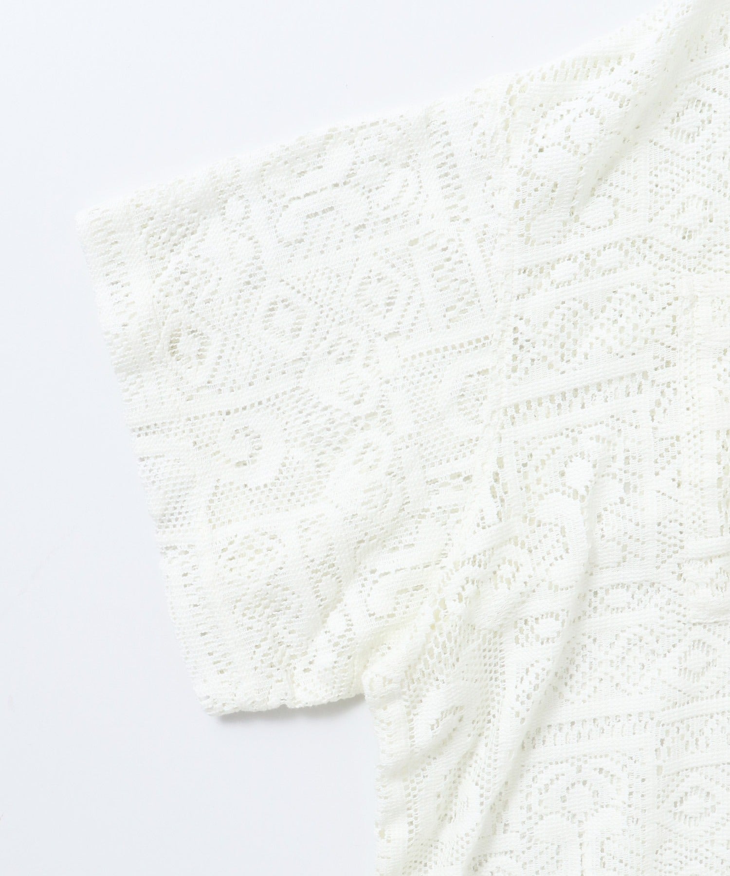 LACE SHORT-SLEEVE SHIRT