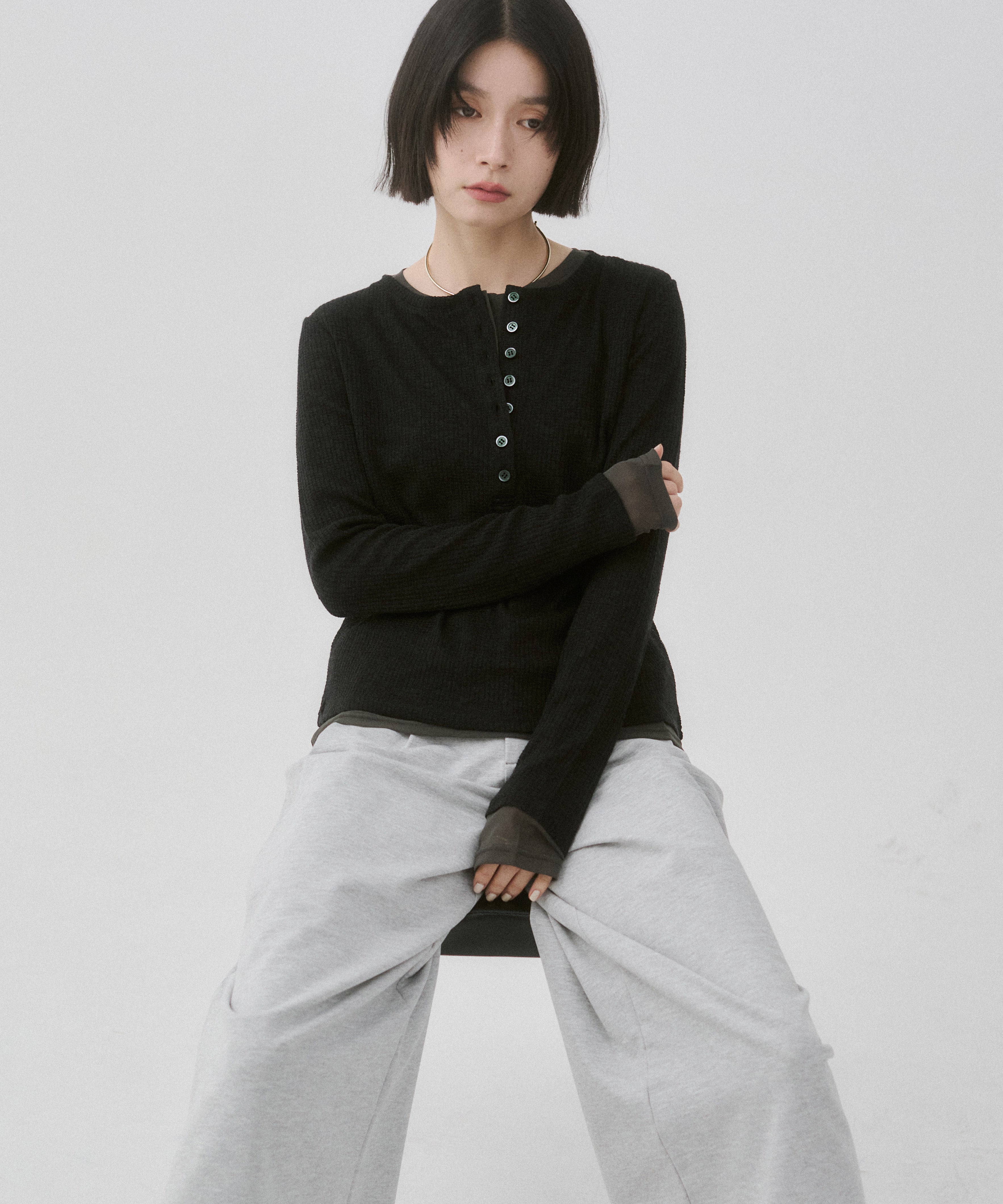 ヘンリーネック レイヤードシアートップス