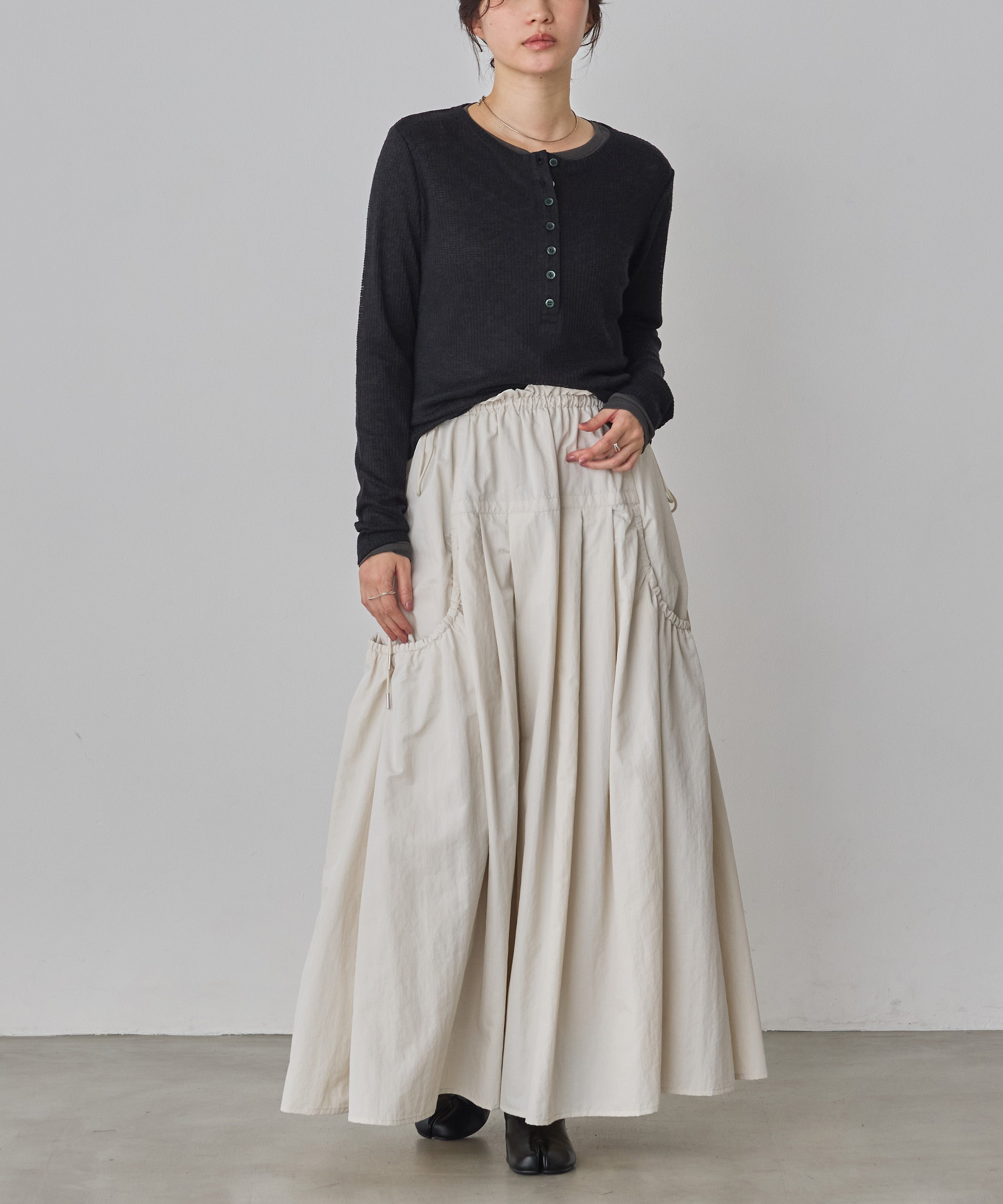 ヘンリーネック レイヤードシアートップス