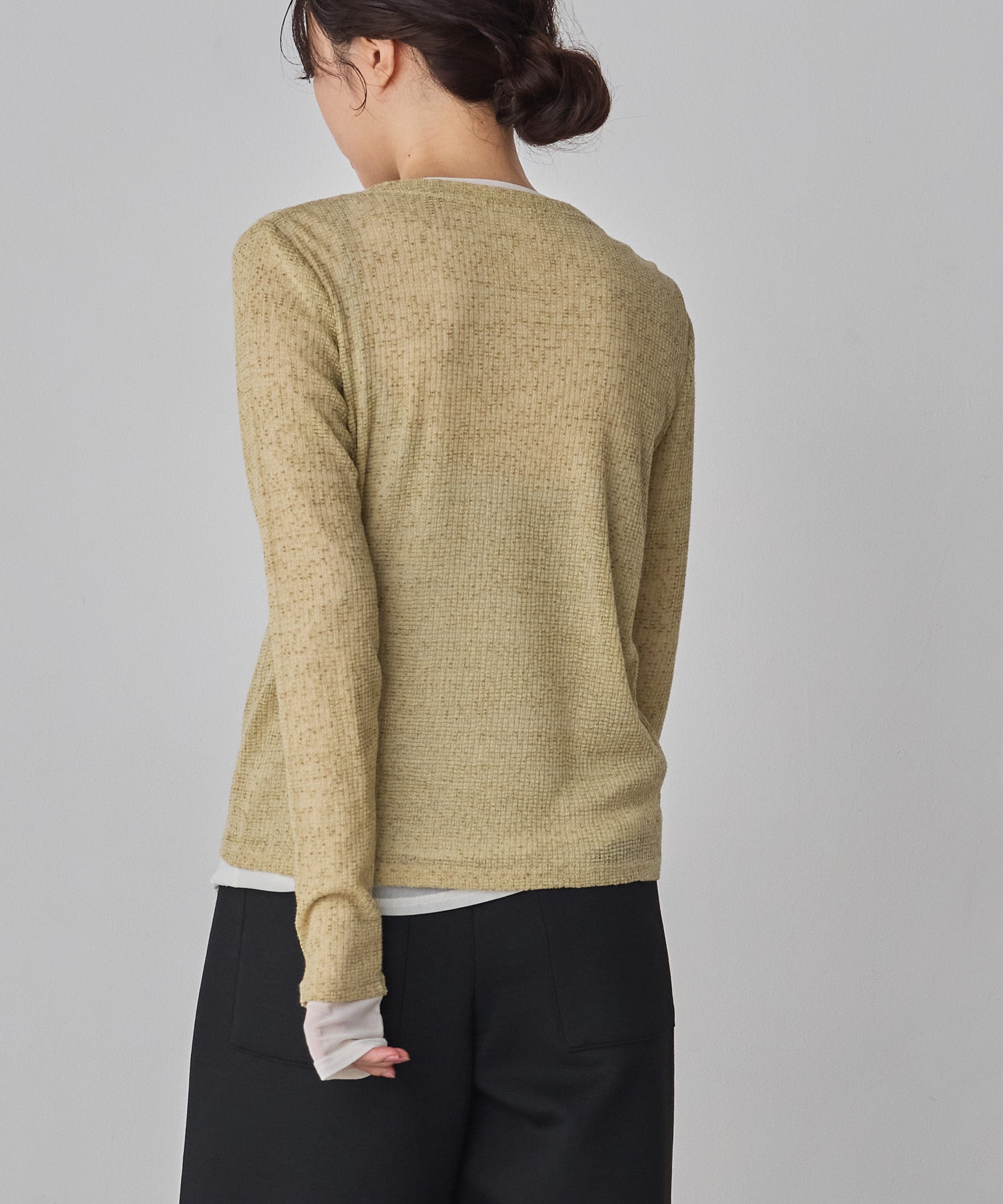 ヘンリーネック レイヤードシアートップス