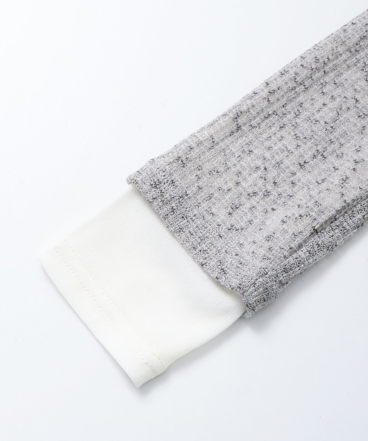 ヘンリーネック レイヤードシアートップス