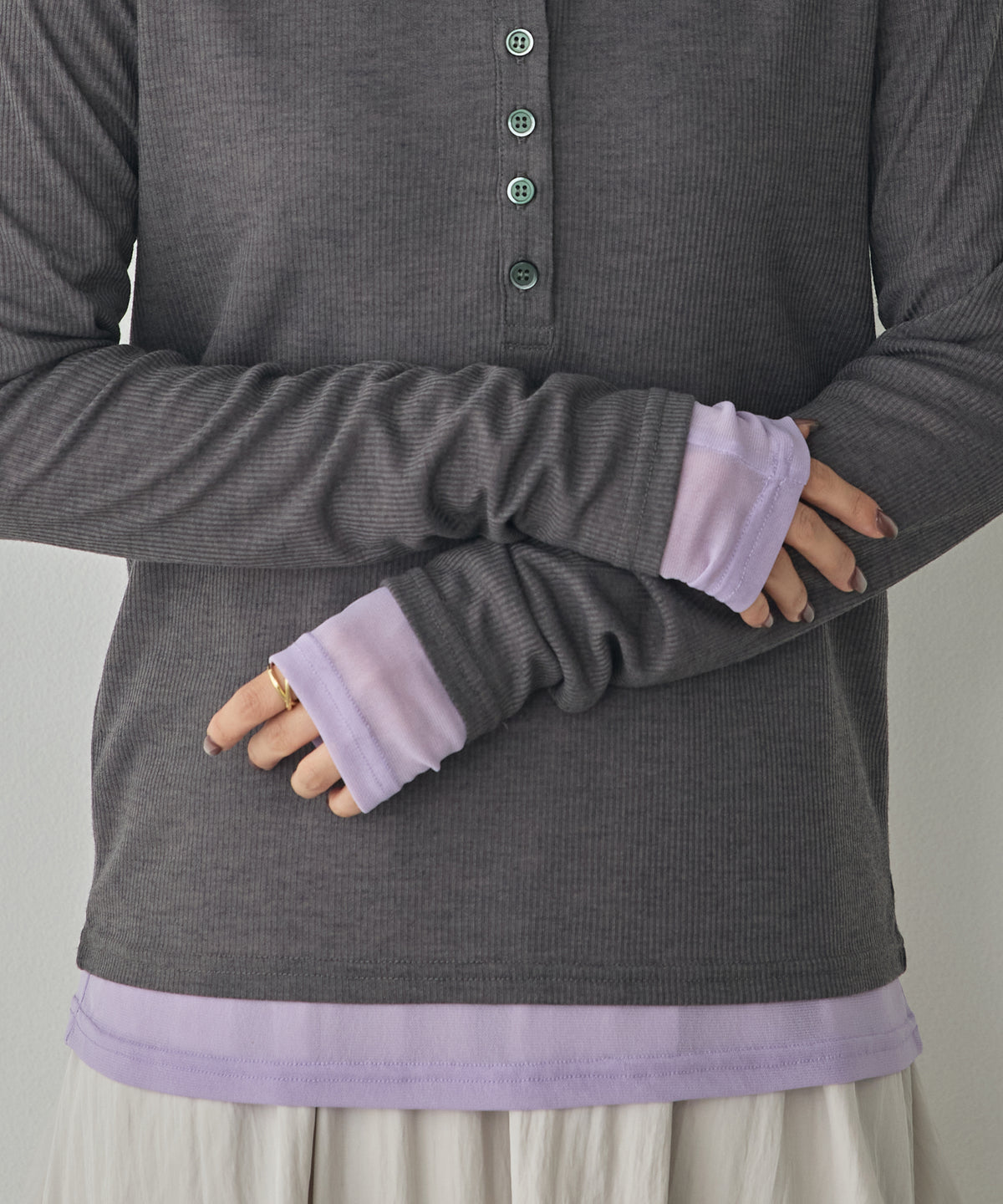 HENRY-NECK LAYERED TOPS