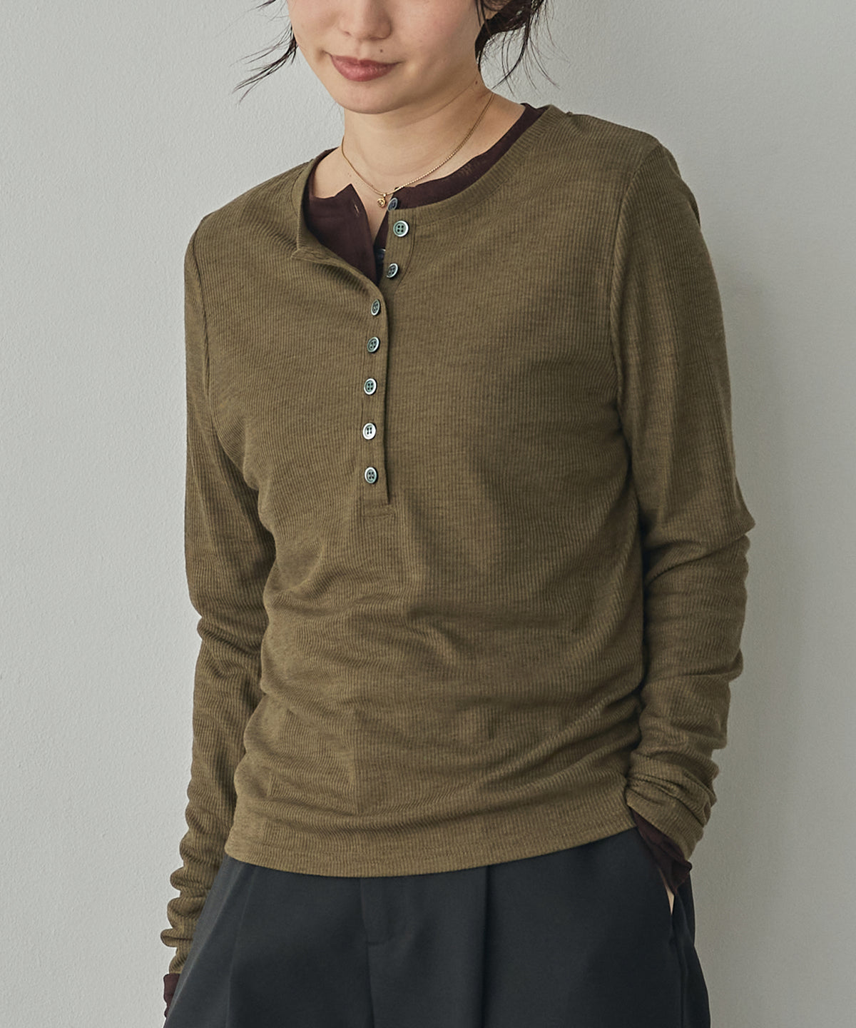 HENRY-NECK LAYERED TOPS