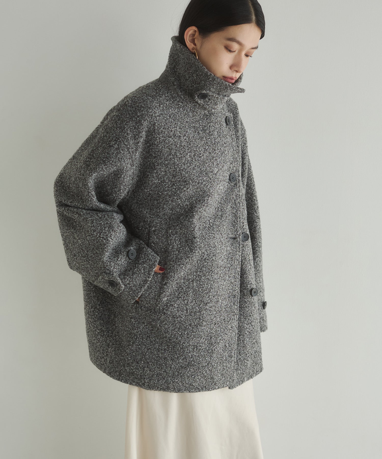 くるくるブークレ ミディアムコート