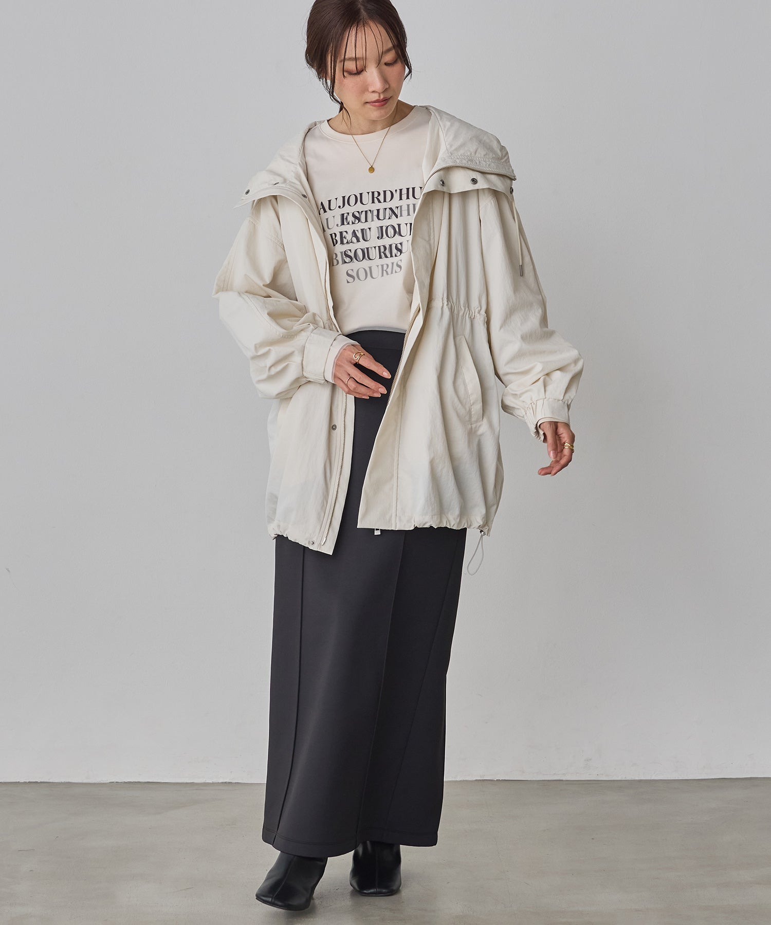 ナイロン マウンテンパーカー