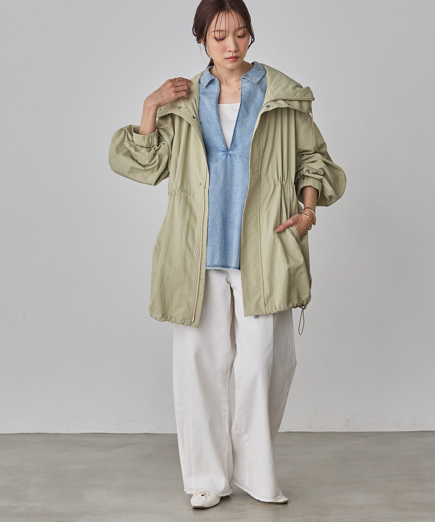 ナイロン マウンテンパーカー