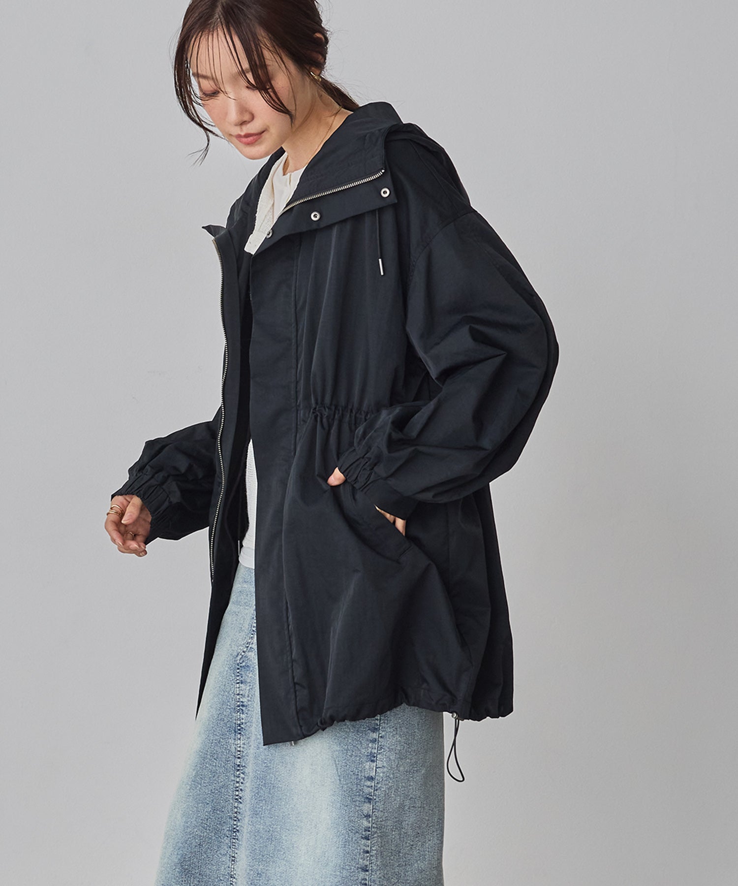 ナイロン マウンテンパーカー