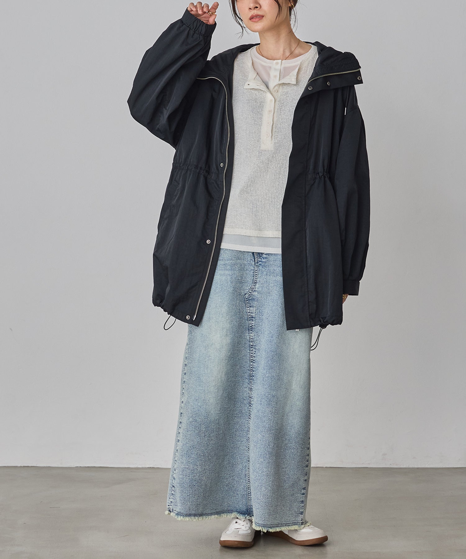 ナイロン マウンテンパーカー