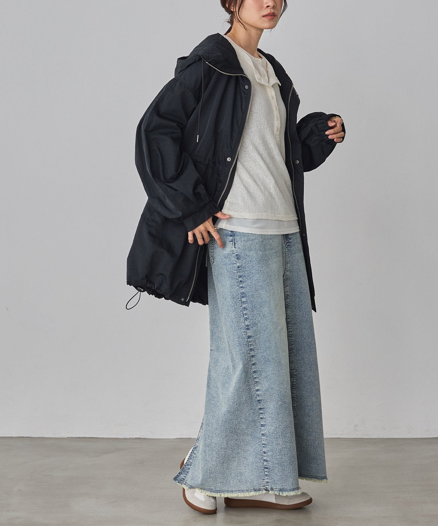 ナイロン マウンテンパーカー