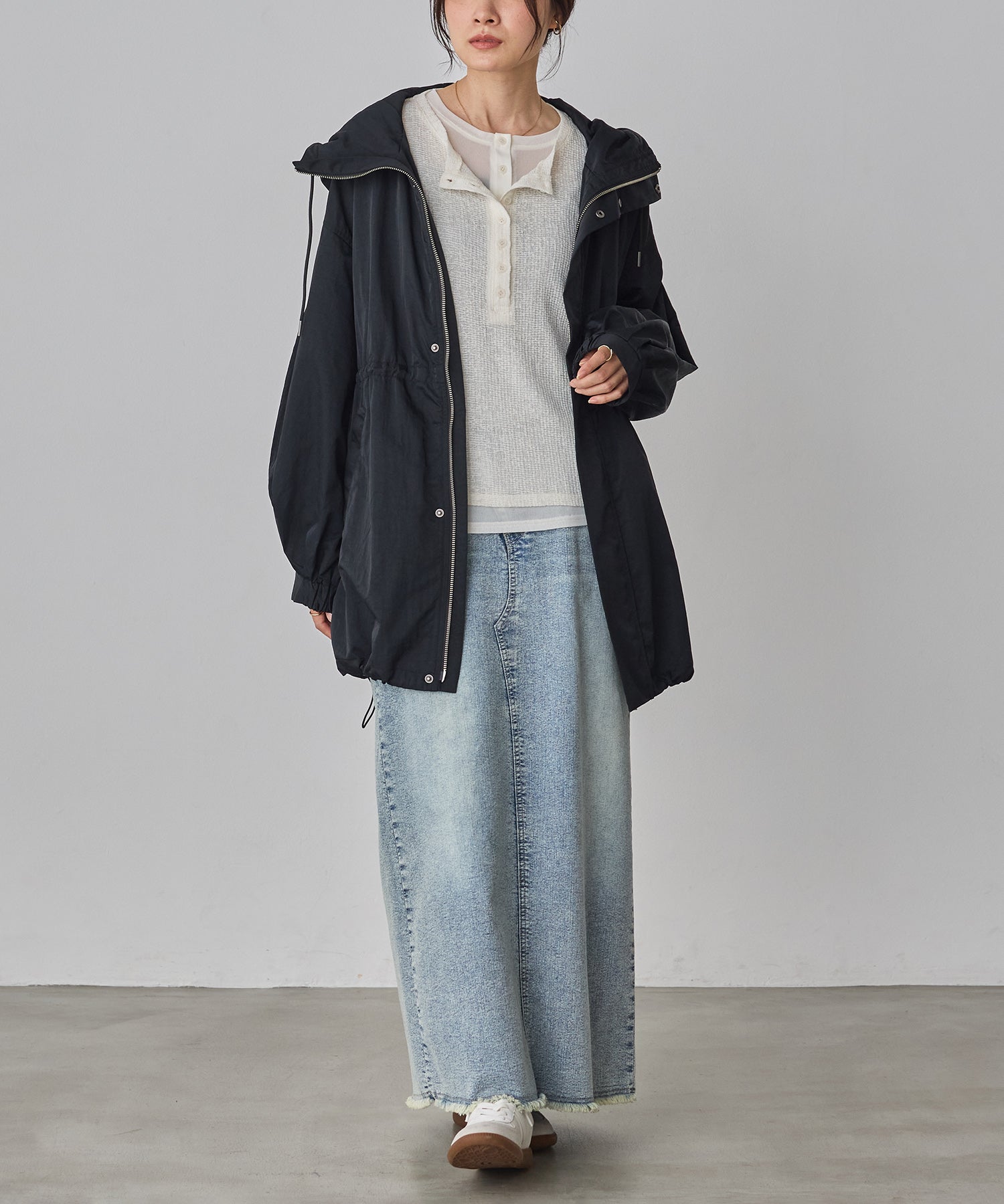 ナイロン マウンテンパーカー