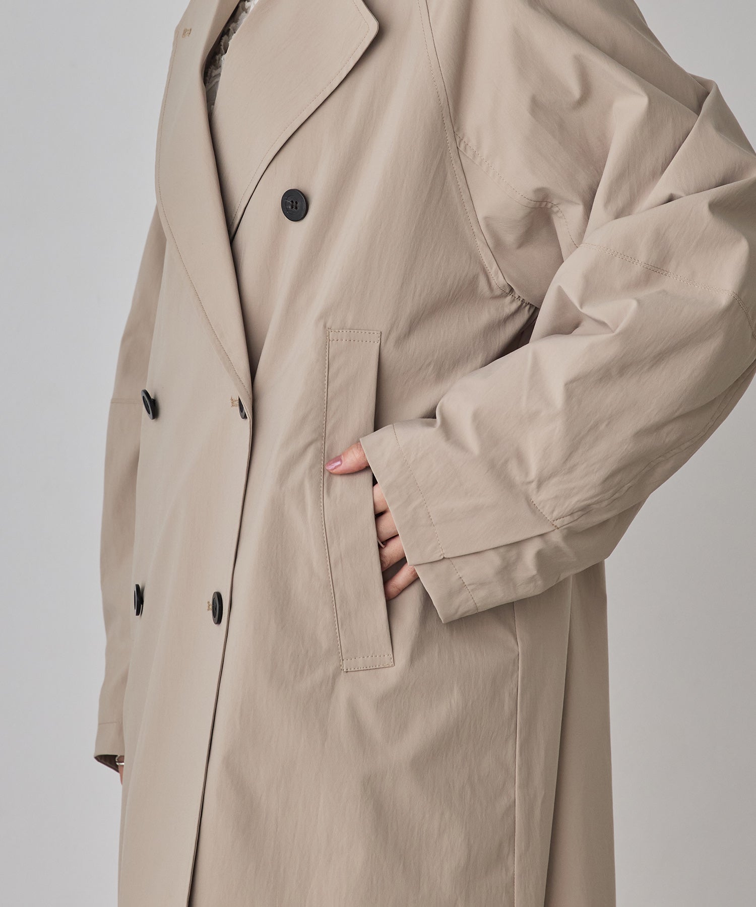 ストレッチポリエステル トレンチコート