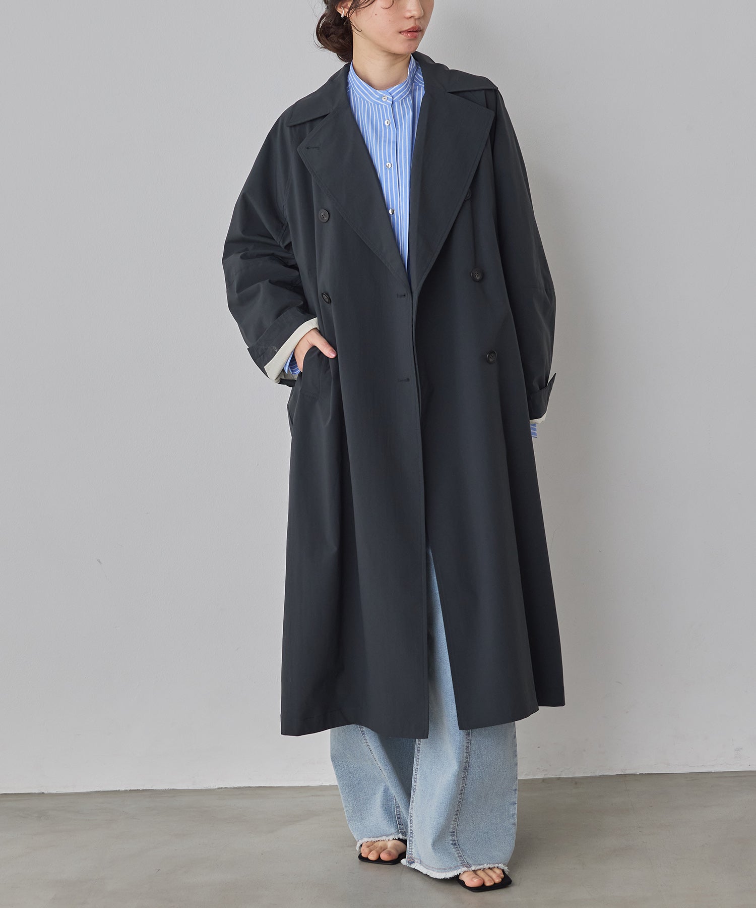 ストレッチポリエステル トレンチコート