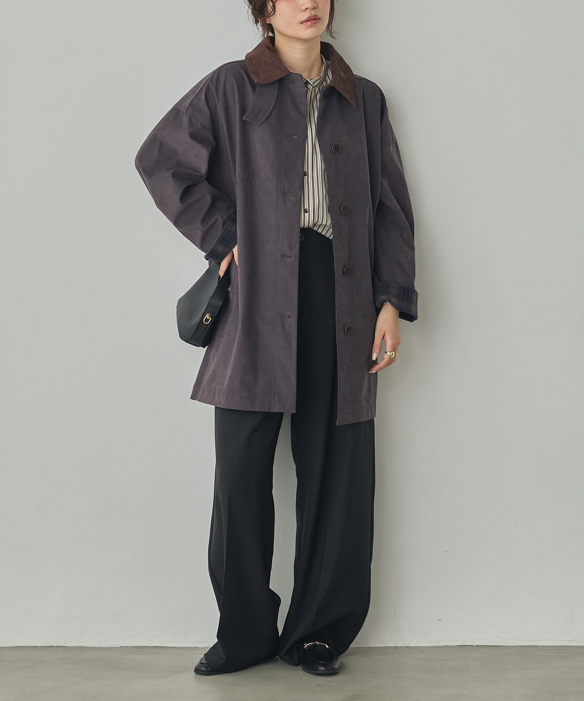 COLOUR-BLOCKED COLLAR BONDED STAND-UP COLLAR COAT