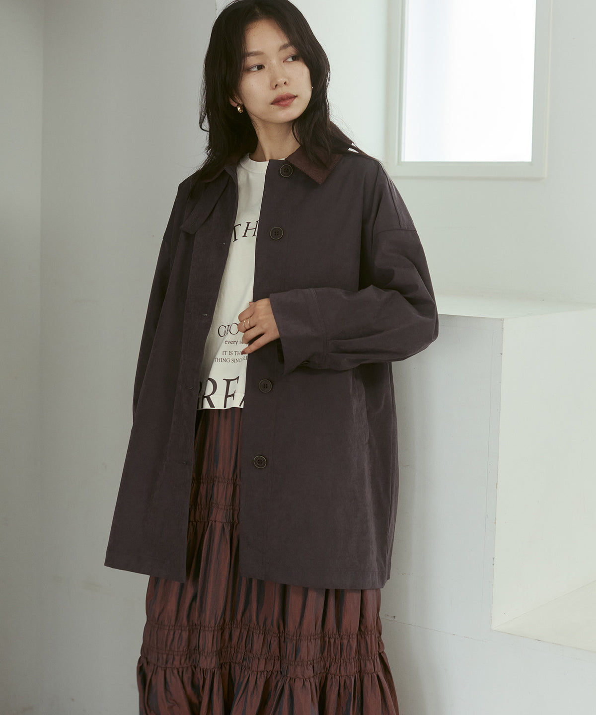 COLOUR-BLOCKED COLLAR BONDED STAND-UP COLLAR COAT