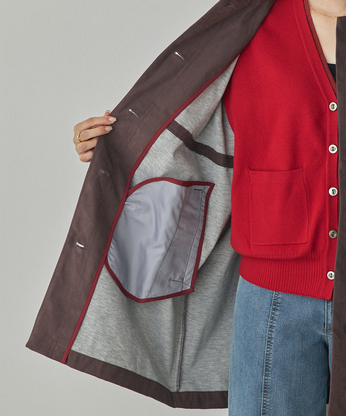 COLOUR-BLOCKED COLLAR BONDED STAND-UP COLLAR COAT