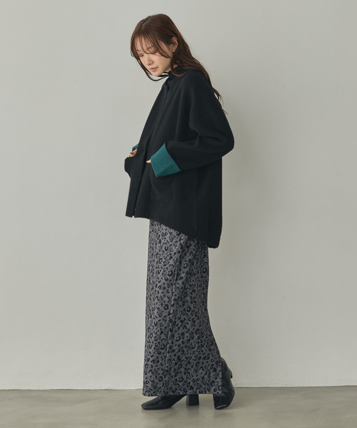 CASHMERE-TOUCH COLLARLESS KNIT COAT