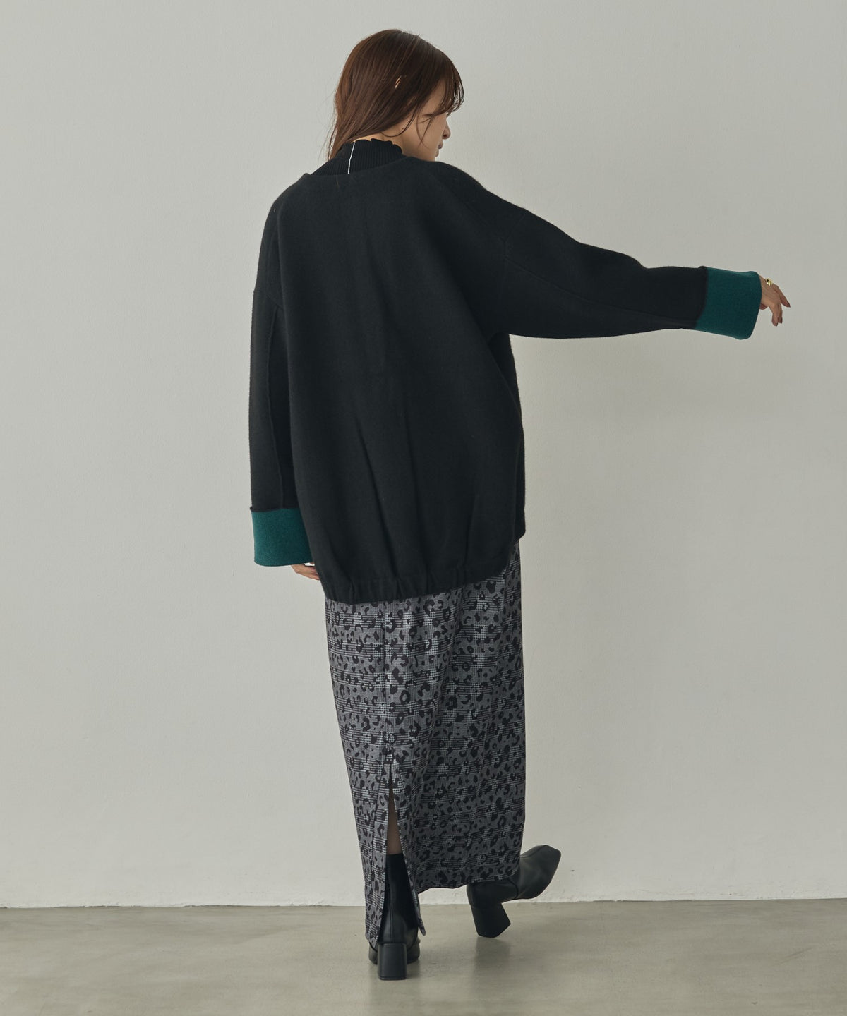CASHMERE-TOUCH COLLARLESS KNIT COAT