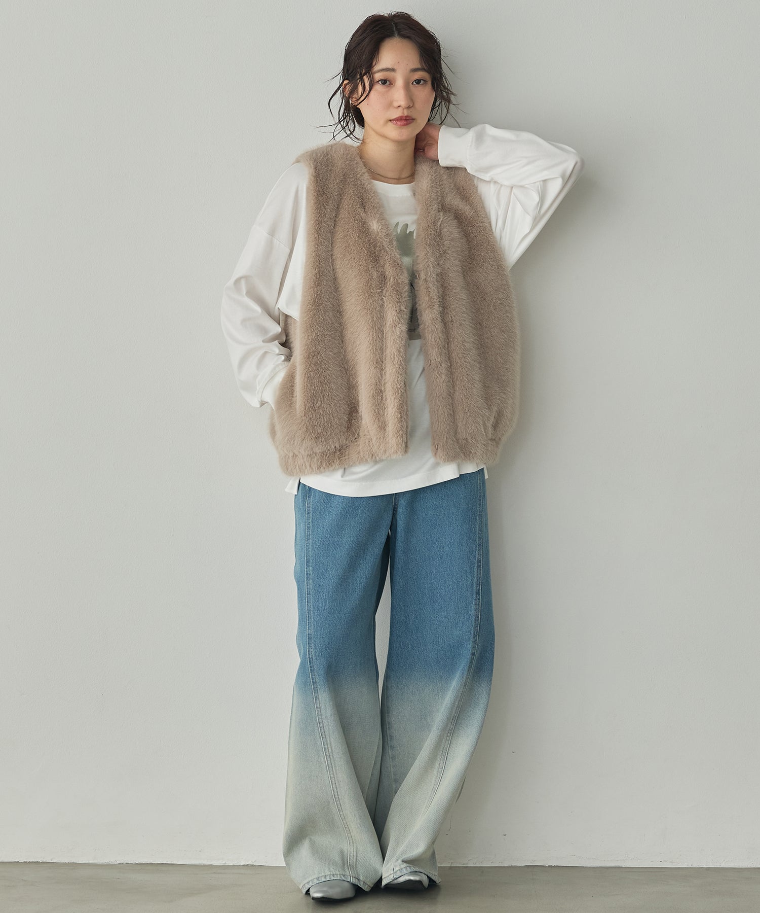 MIDI-LENGTH V-NECK FAUX FUR VEST