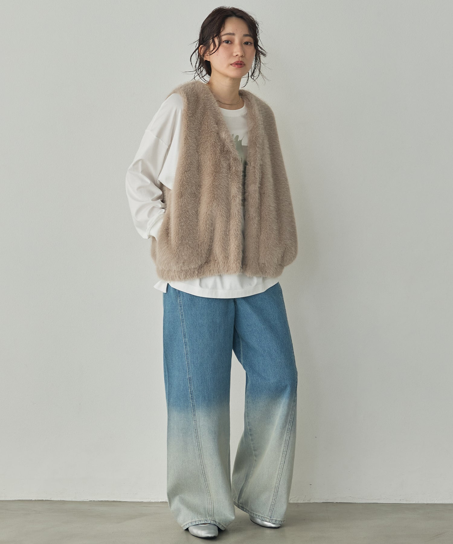 MIDI-LENGTH V-NECK FAUX FUR VEST